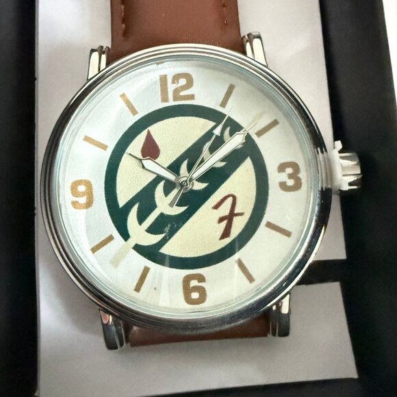 NWT - Star Wars Boba Fett Insignia Men's Sliver Vintage Alloy Watch - Picture 9 of 15